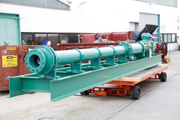 Pumps for Ceramic Slurry & Slips Processing Industry - NETZSCH Pumps &  Systems