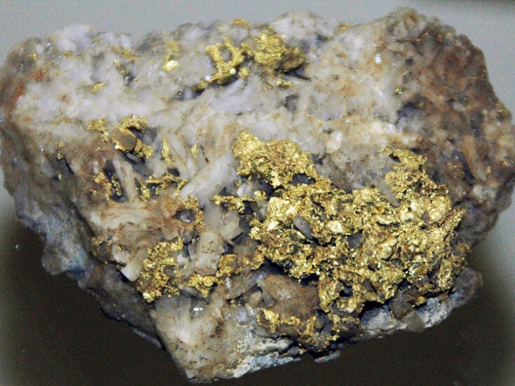 Pure Gold Mining intersects gold mineralisation at Madsen project