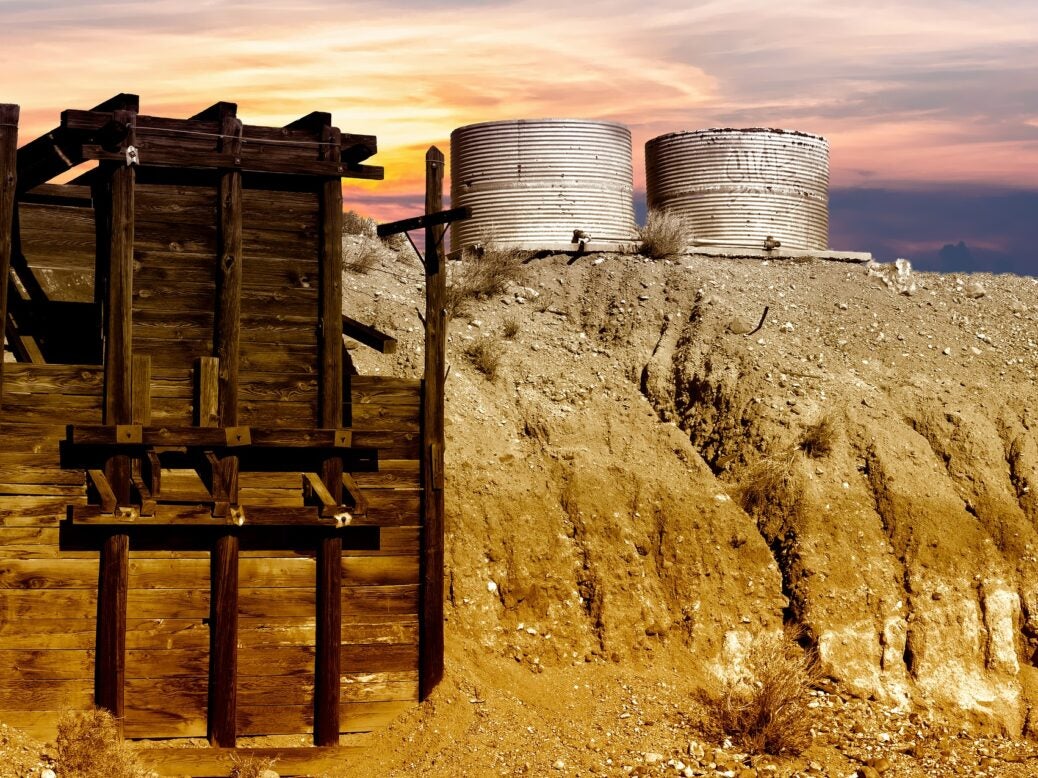 La Mancha fund gold mining