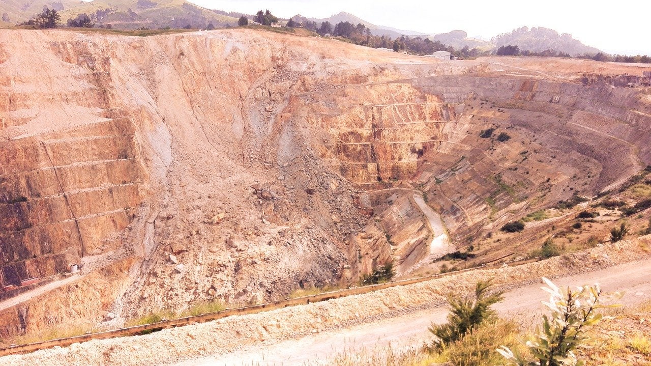 Barrick and stakeholders agree on ESIA oversight for Pueblo Viejo tailings Barrick and stakeholders agree on ESIA oversight for Pueblo Viejo tailings