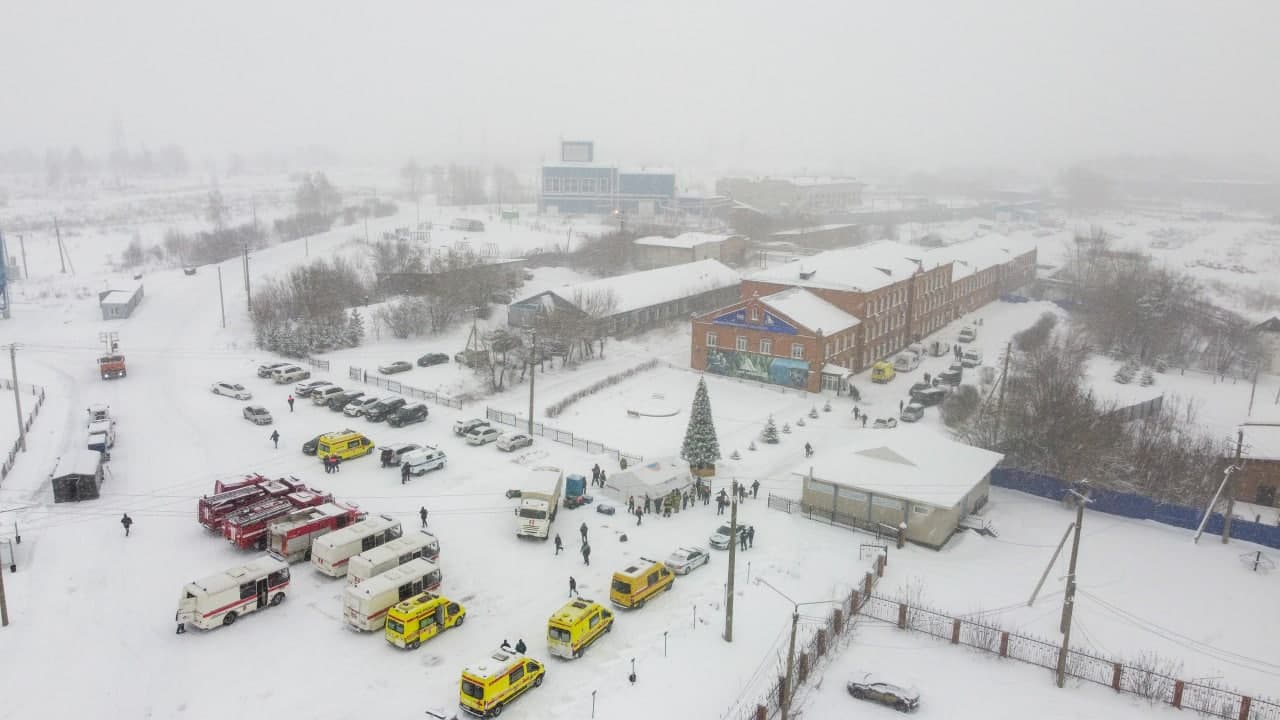 Several trapped and 11 killed in Russian coal mine accident Several trapped and 11 killed in Russian coal mine accident