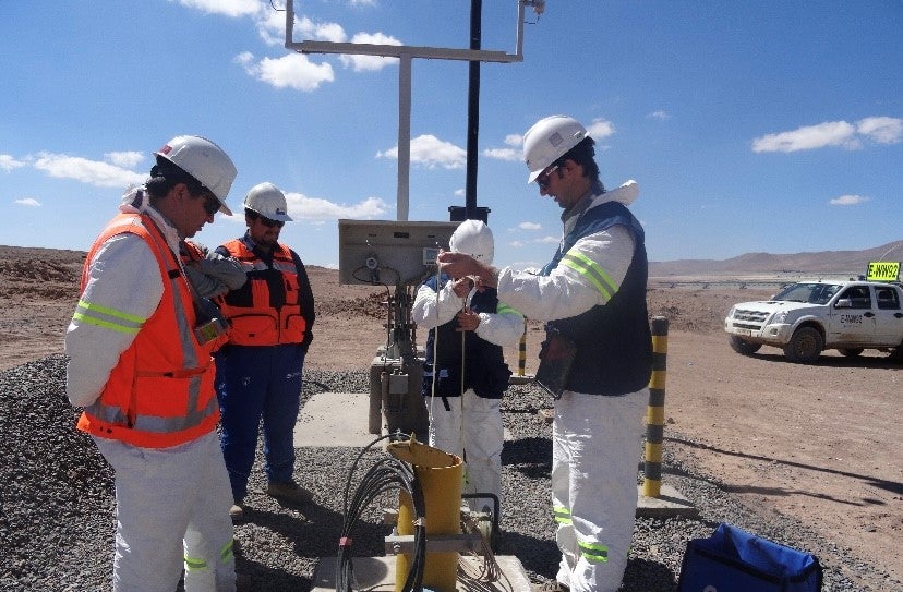 Mina de cobre BHP de Chile multada por daños ambientales