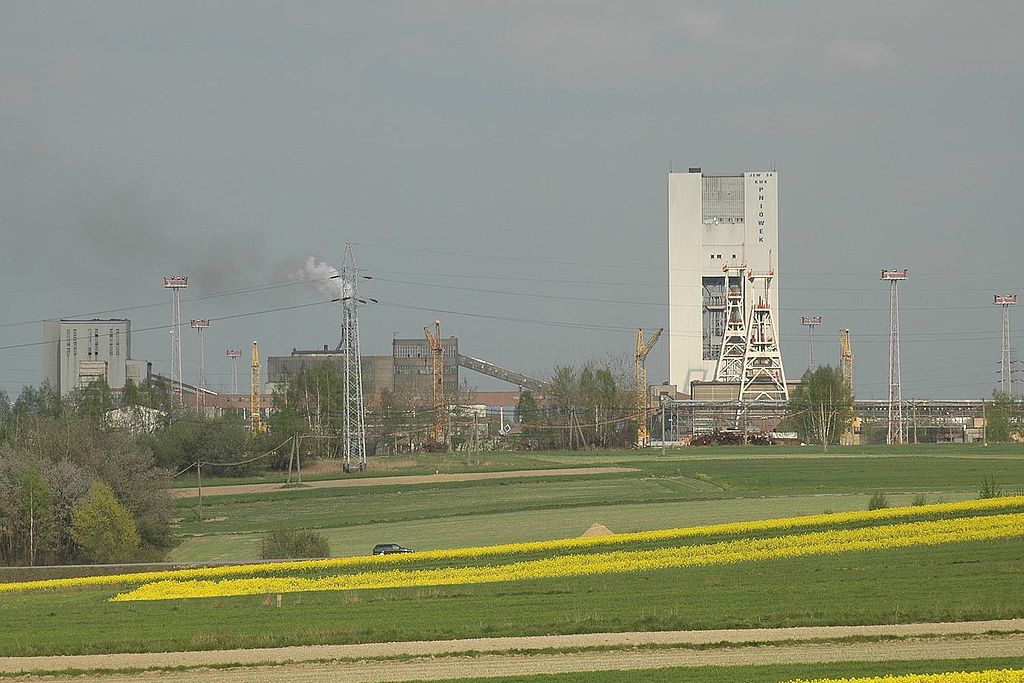 Methane explosions at Polish coal mine kills five people