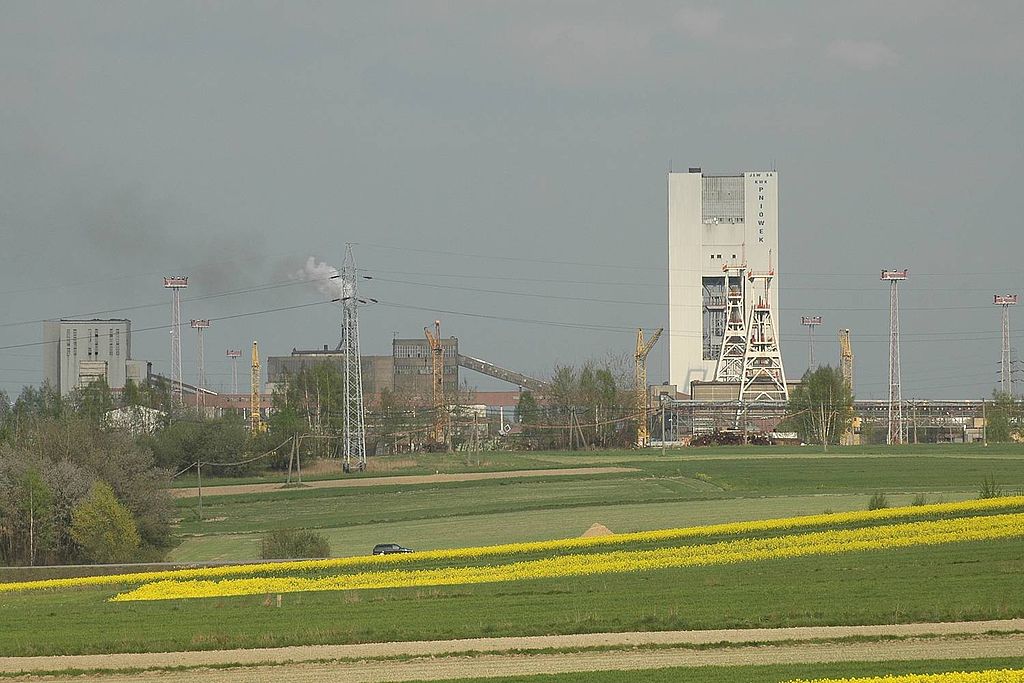 Methane explosions at Polish coal mine kills five people Methane explosions at Polish coal mine kills five people