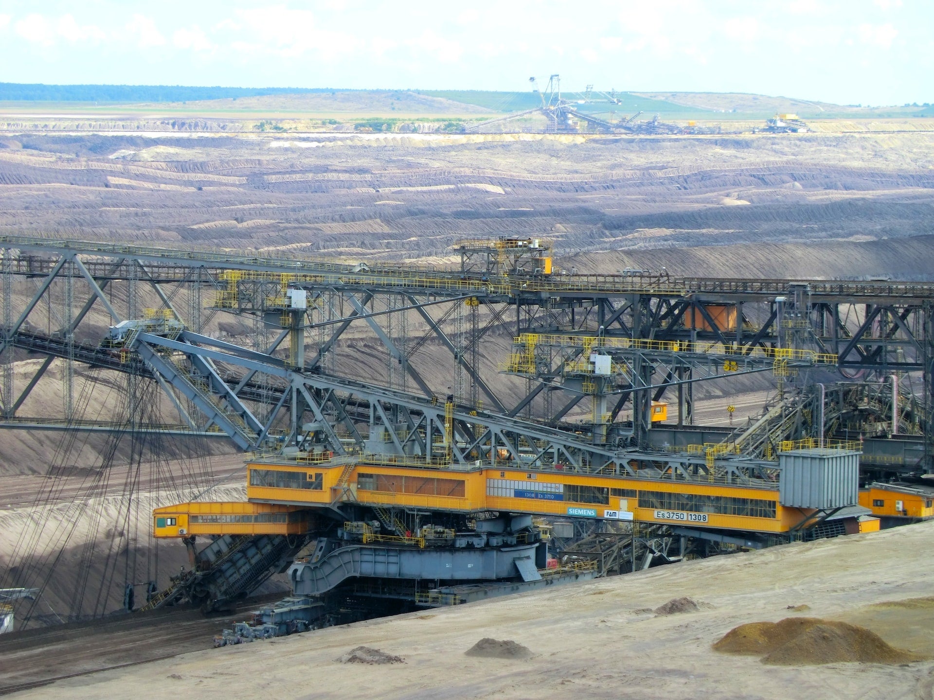 Wheaton to terminate silver stream deal with Glencore for Peru mine Wheaton to terminate silver stream deal with Glencore for Peru mine