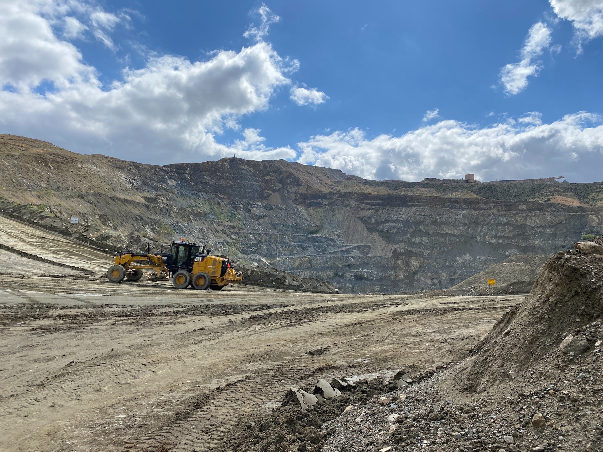 Lithium One signs option deal to acquire Canadian lithium project Lithium One signs option deal to acquire Canadian lithium project