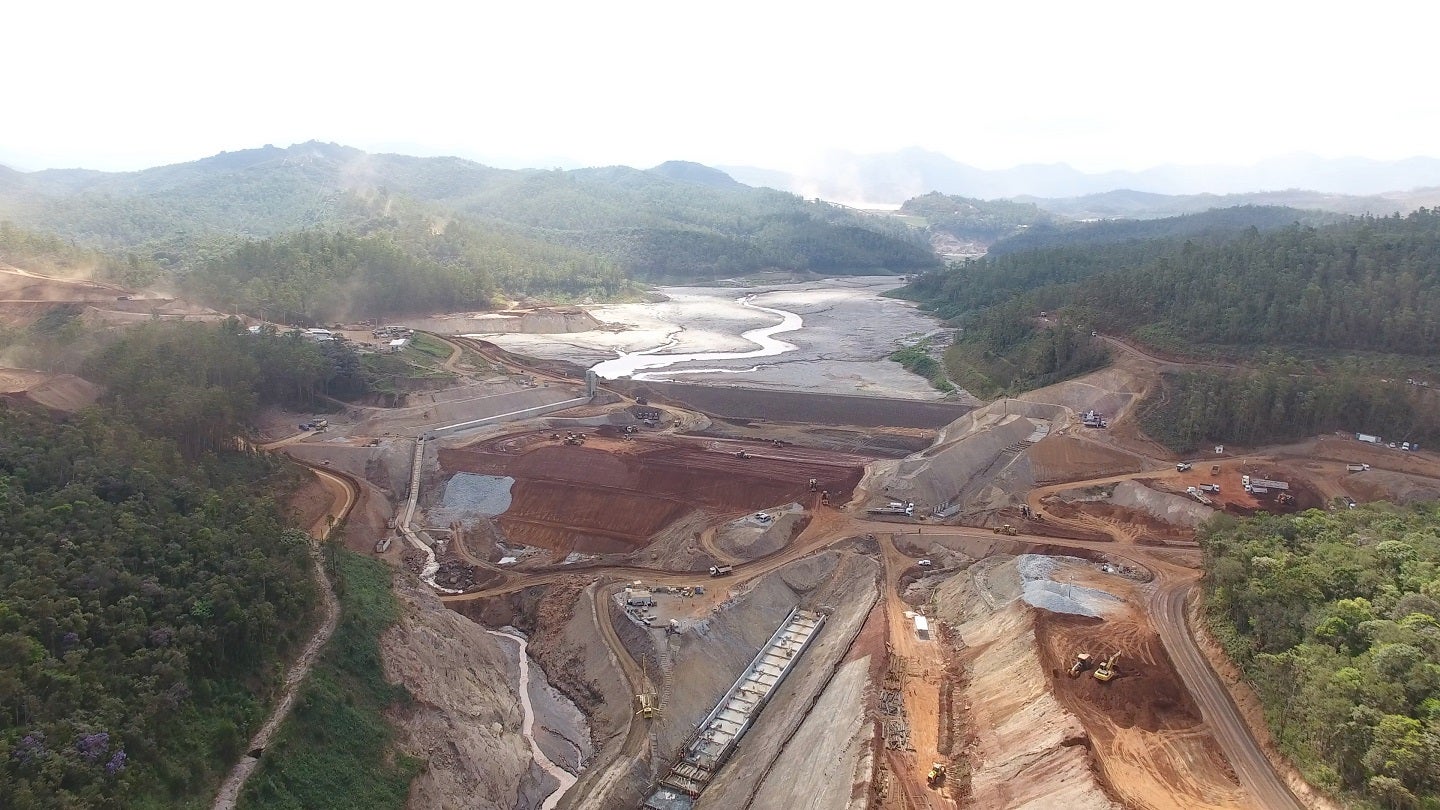 BHP enfrenta uma reclamação de US$ 44 bilhões pelo colapso da barragem de 2015 no Brasil