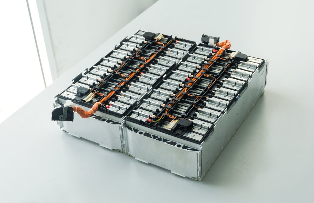 Instalação de reciclagem de baterias de íon-lítio é anunciada
