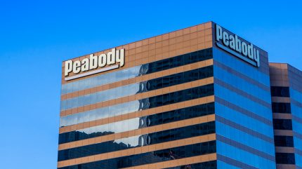 قد ينهي Peabody استحواذ أصول الفحم الأنجلو الأمريكية على نيران المنجم 1 Peabody shutterstock 1108469231