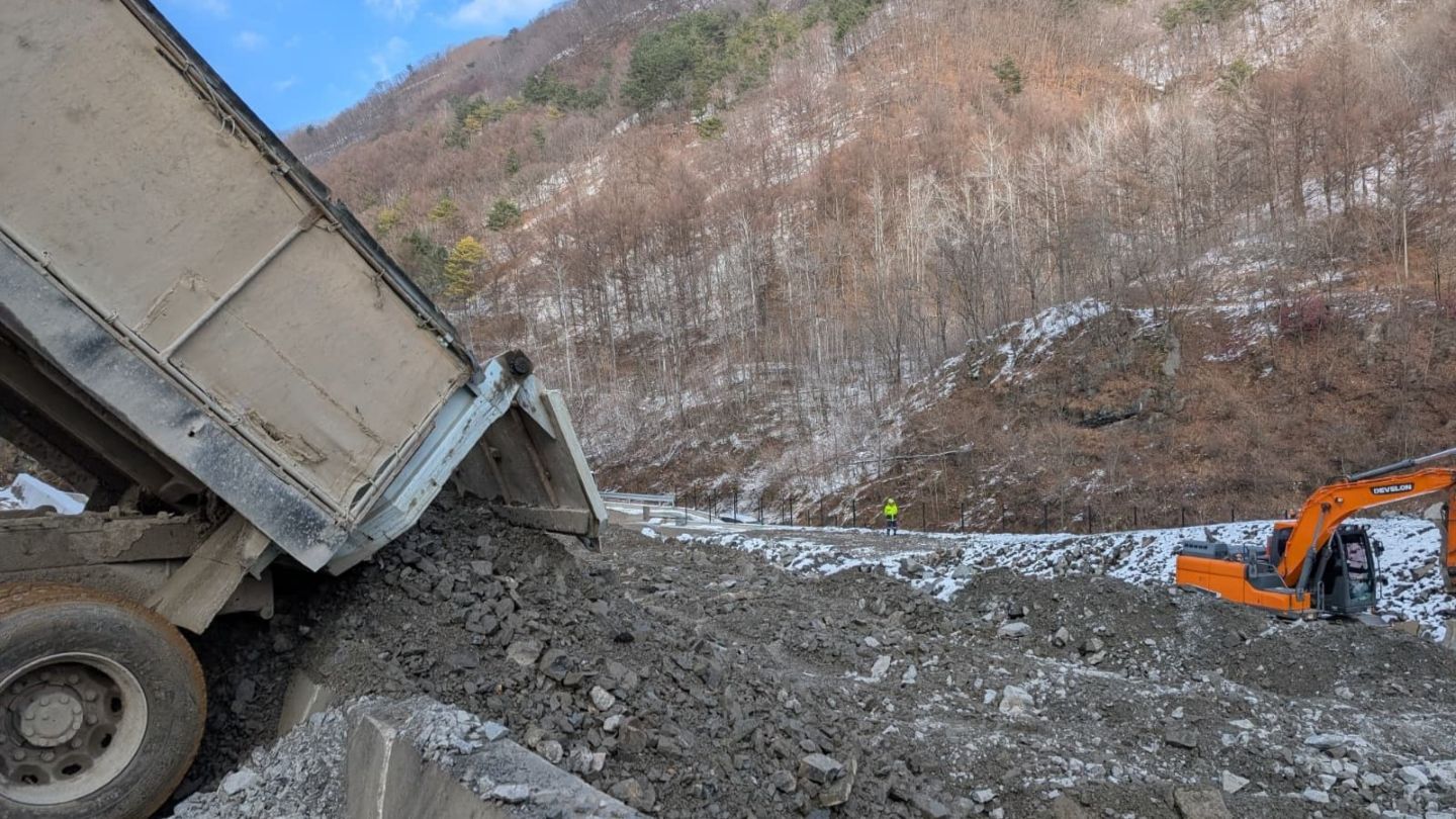 Almonty delivers first ore to Sangdong mine’s ROM pad in South Korea