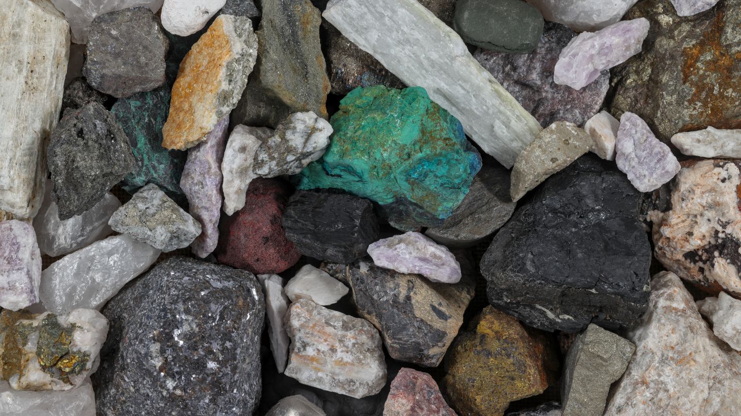 UK and US sign agreement on critical minerals security