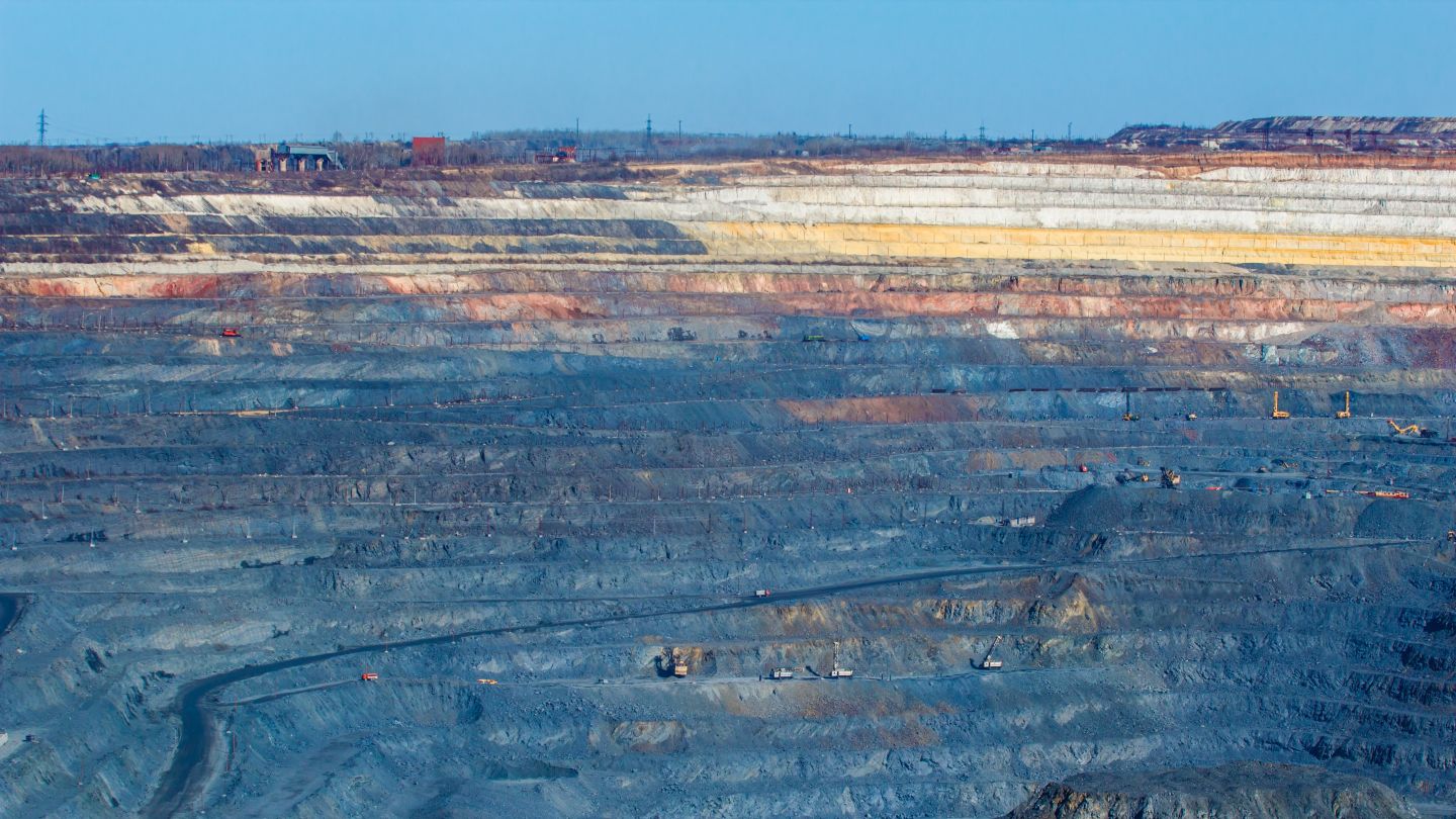 J2 Metals starts IP survey at Miniac Project