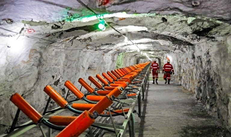 The mine of the future gets connected