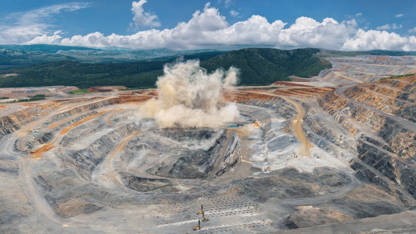 Norsemont expands land position at Choquelimpie