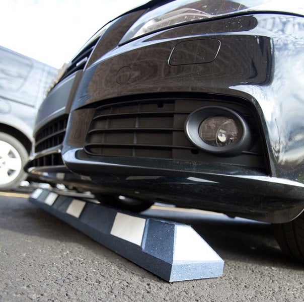rubber parking curb